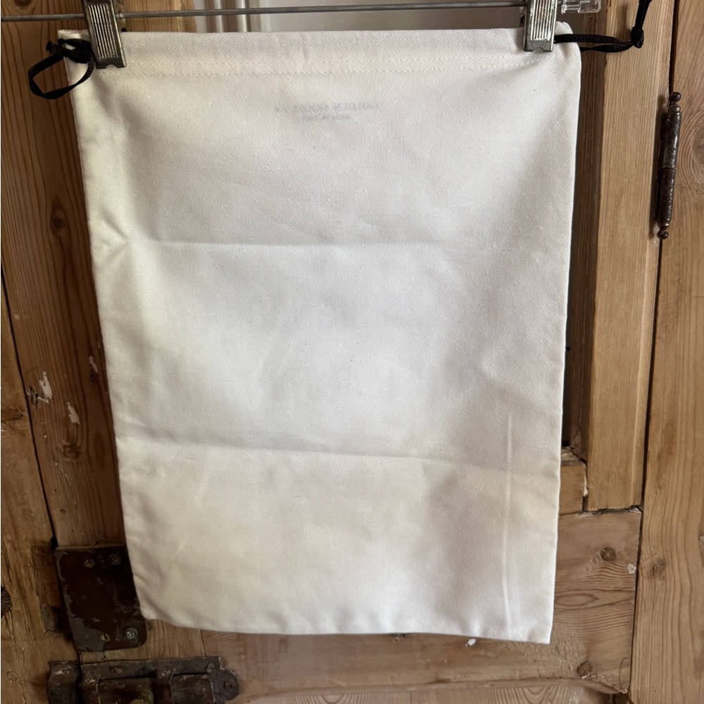COPY - New Golden Goose White Shoe/Dust Bag - Picture 2 of 3